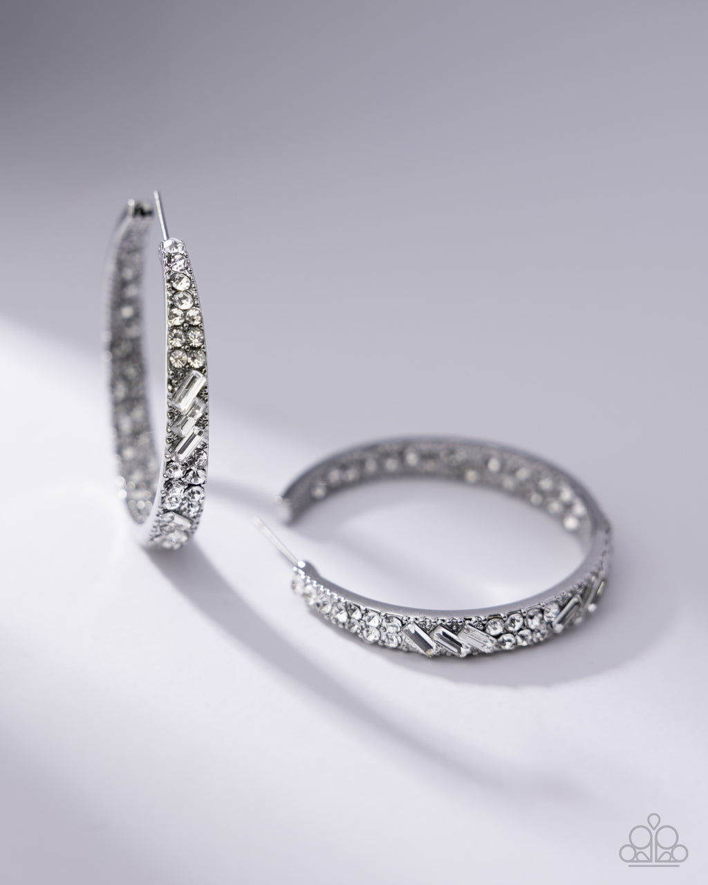 GLITZY By Association